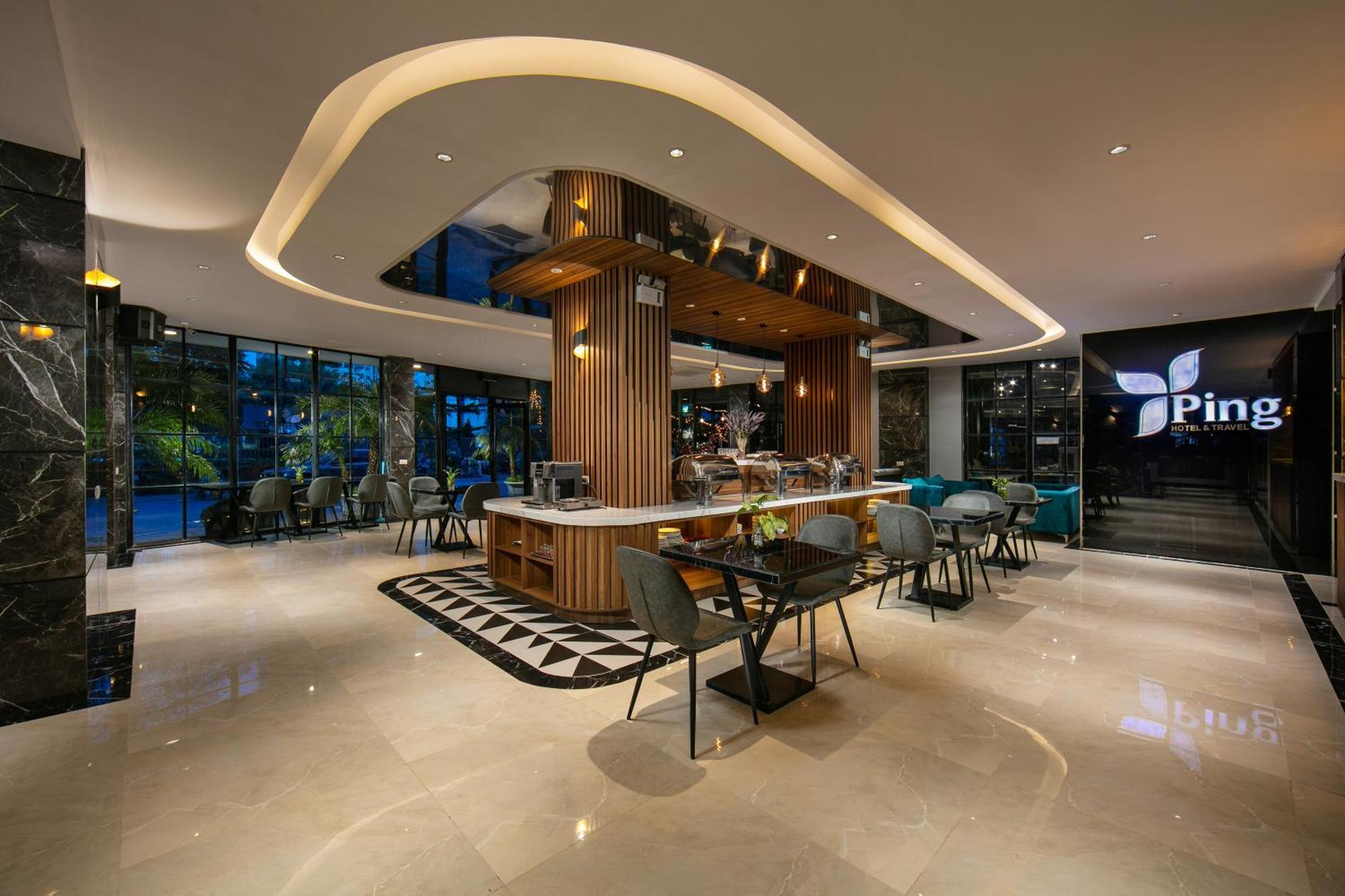 Ping Luxury Hanoï